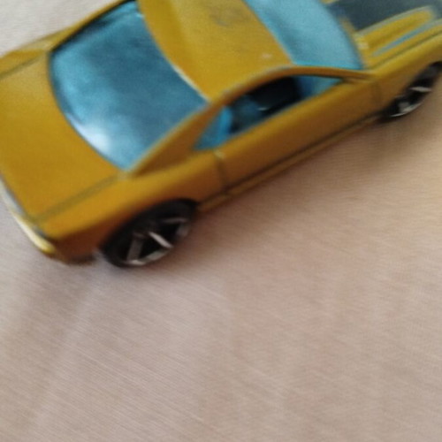 Hot Wheels Muscle Tone gold variant like new