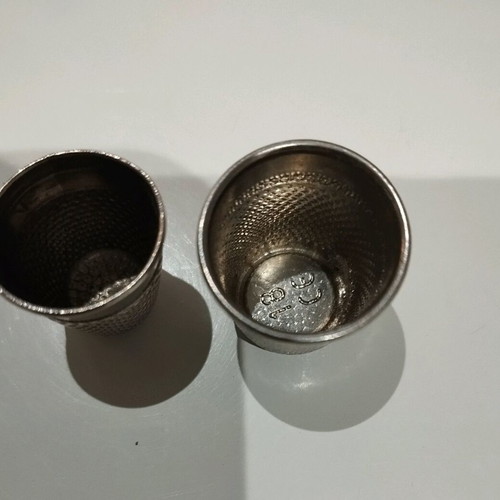 Craft supplies like new, pack with two thimbles gift