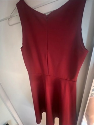 Bordeaux dress like new, short to slightly longer, Secret, size S