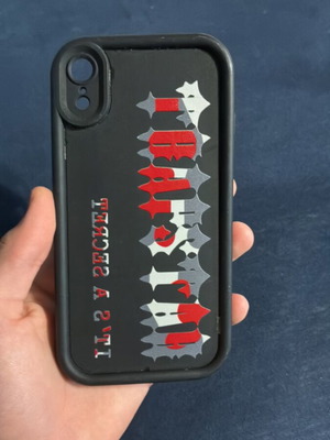 Trapstar iPhone XR case like new