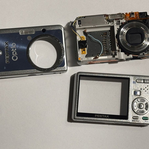 Pentax Optio compact digital camera for parts