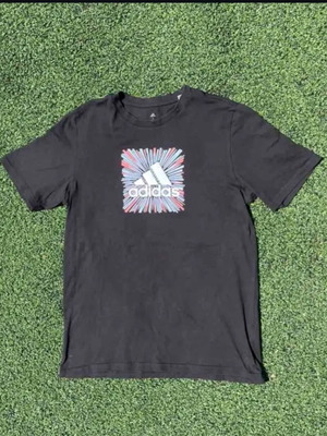 Adidas black T-shirt, medium size