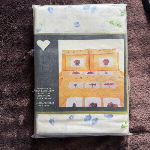 Bed sheet set white with blue flowers 100% cotton new