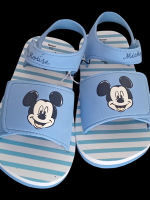 Summer sandals size 33 with Velcro closure new