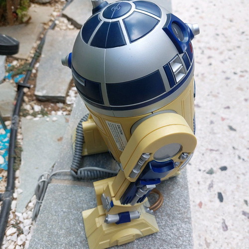 R2-D2 robot phone like new from Star Wars