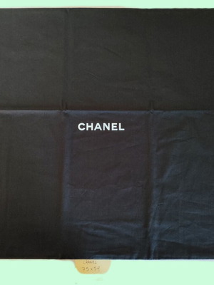 Chanel XL θήκη προστασίας και αποθήκευσης, 75 x 54 εκ.