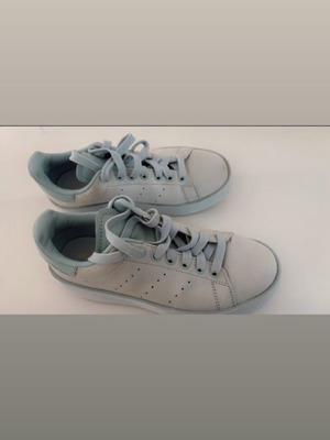 Adidas sneakers like new, turquoise, size 37