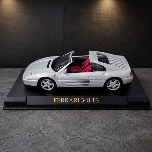 Ferrari 348 TS 1:43 die-cast model like new from 90s De Agostini collection