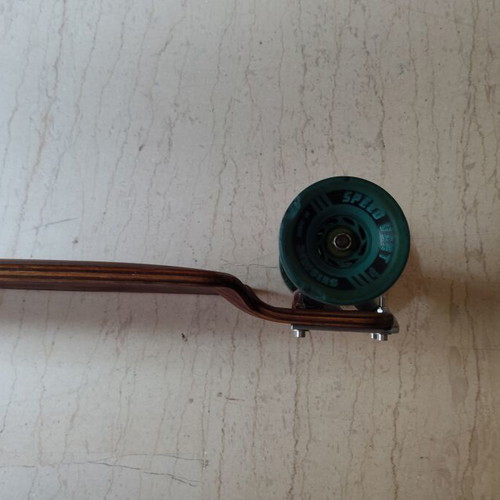 Skate used, 85×23 cm, Paris trucks, brown deck, green wheels