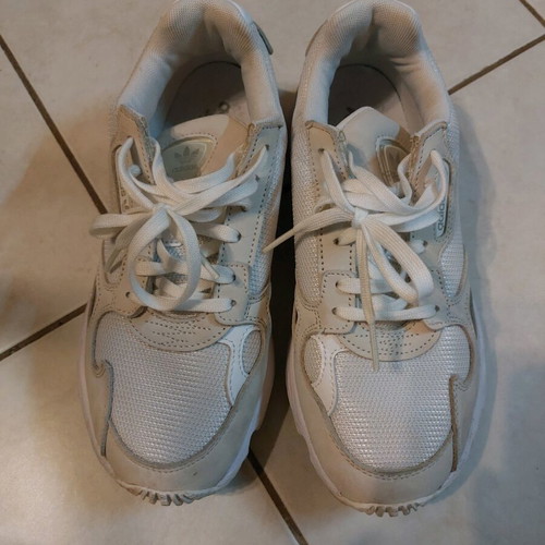 Adidas Falcon women's sneakers size 38 like new, white