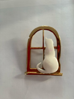 White Cat Window Brooch handmade used, gold-plated