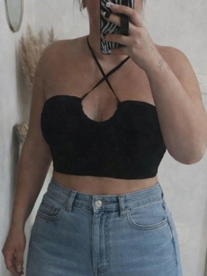 Bershka halter top black like new size S