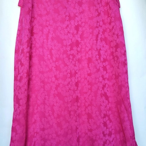 Art Dealer Midi Skirt with Etched Flowers Fuschia Size L like new