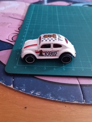 Hot Wheels Volkswagen Beetle Pawn παιχνίδι αυτοκίνητο HW Checkmate 2018