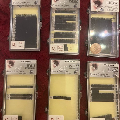 Eyelash extension materials like new with accessories