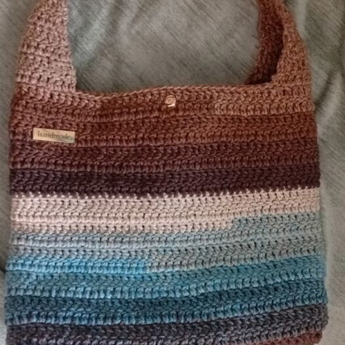 Handmade Crochet Shoulder Bag with Lining and Reinforced Bottom