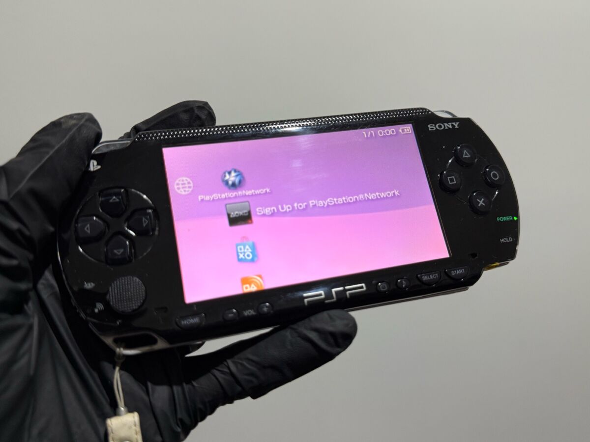 Sony PlayStation Portable PSP-1000 Black… - € 89,99 - Vendora.cy