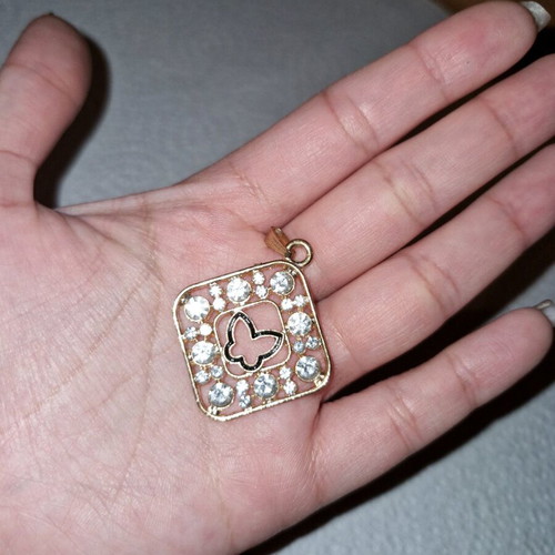 Fwo bead for necklace butterfly with rhinestones new gold-colored