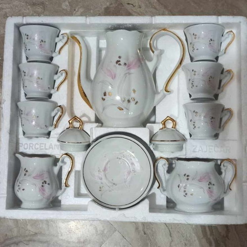 Porcelaine Service Cafe set of 15 pieces new