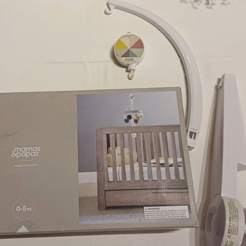 Musical mobile mamas & papas used for 0-5 months