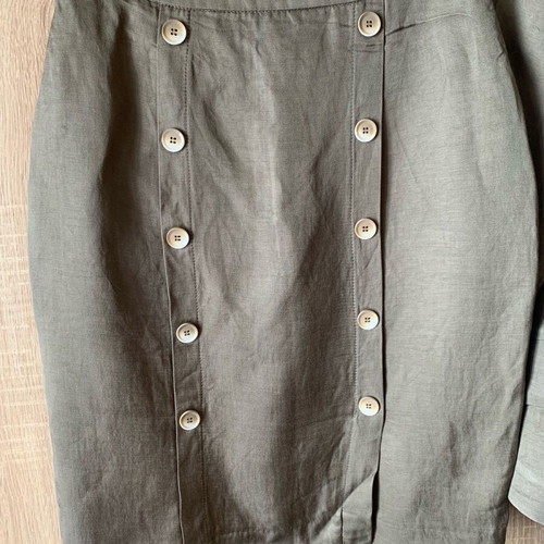 Maxin jacket and skirt set new, size 44