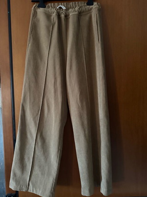 Vassia Kostara beige trousers like new, size M