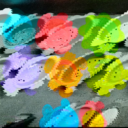 Παιχνίδι μπάνιου μεταχειρισμένο, βρεφικά στοιβαζόμενα κύπελλα 9 μηνών+