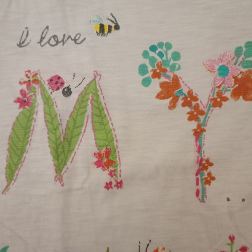 Next White T-shirt "I Love My Mom" Like New, Girls 3-4 Years
