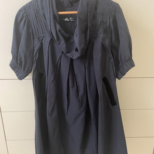 Heel short-sleeve dress dark blue like new