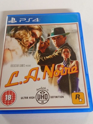 L.A. Noire PS4 game like new, no scratches