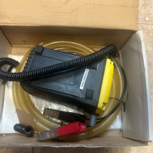 Manesmann 12V car oil pump new