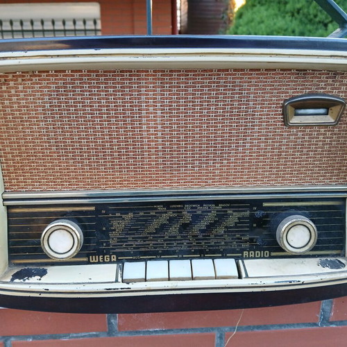 Wega vintage radio used, model 1950