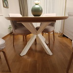 Dining table rotonda like new