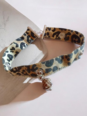 Handmade choker necklace with recycled denim leopard and shell pendant