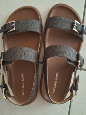 Michael Kors sandals size 39 new, brown