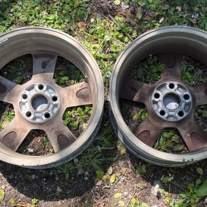 Rims 17-inch used from RAV4 3rd generation with Michelin Cross Latitude tires