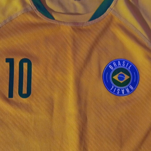 Brasil World Cup Jersey H&M like new for boys ages 7-11