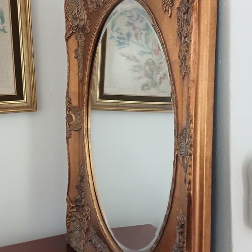 Wall mirror 0.66 x 0.76 m