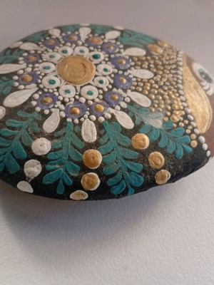 Painted stone new, fish design