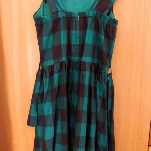 Benetton plaid dress pin up style like new, green, size S
