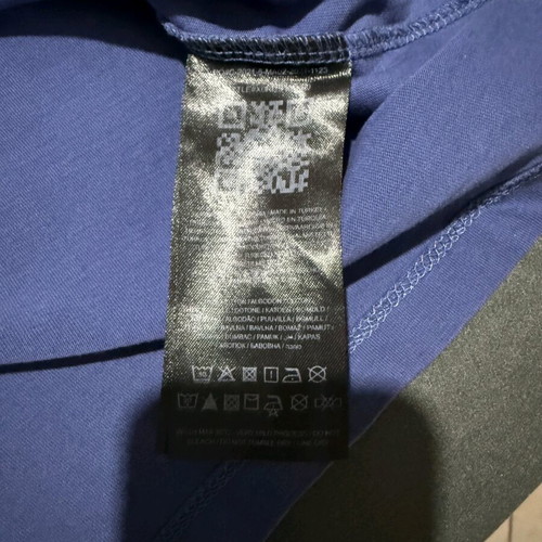 Guess t-shirt like new, size M, blue