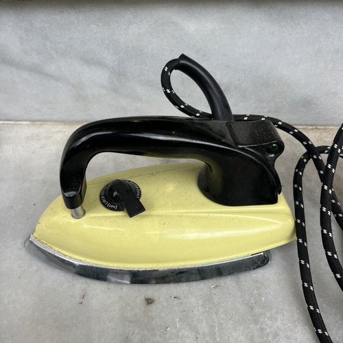 Vintage rare clothes iron, rare color