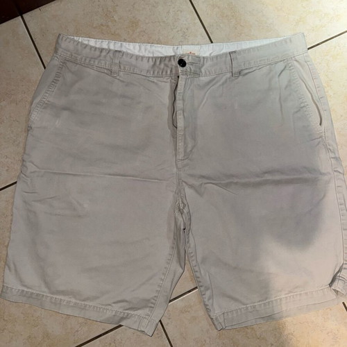 Dockers Cargo Shorts like new, light gray, sizes XL and XXL