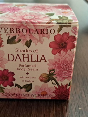 Κρέμα σώματος Dahlia Shades of Dahlia της L'Erbolario καινούργιο 300ml