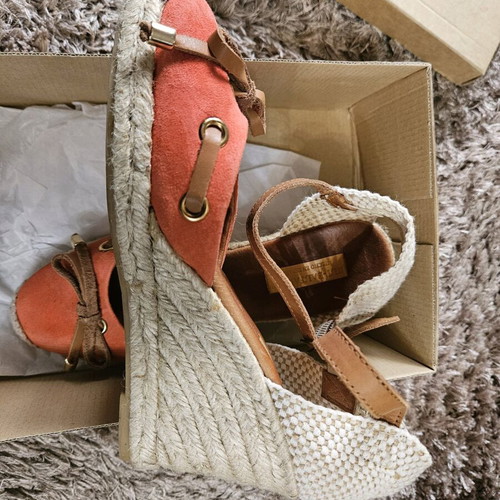 Baltarini women's espadrilles like new, coral, size 37