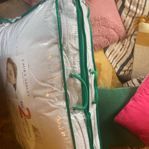 Μαξιλάρια Laura Ashley καινούργια, σετ 2 τεμαχίων