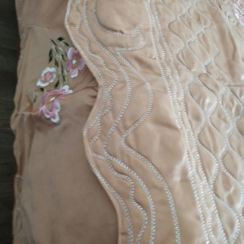 Vintage bridal quilt set with caramel pillow satin champagne