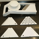 Vegetable slicer like new