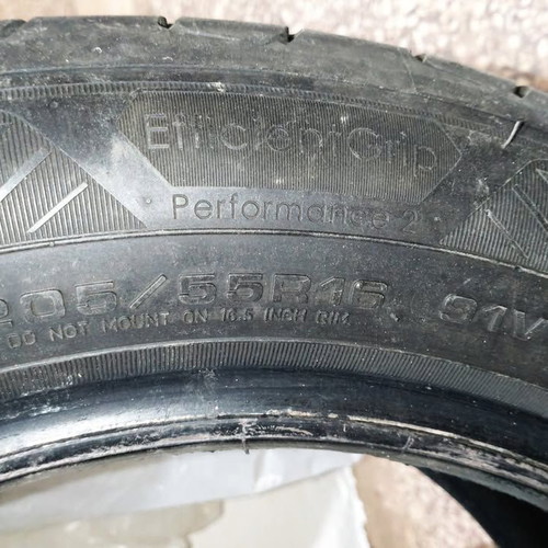 Goodyear Efficient Grip Performance 2 205/55/R16 91 V tire used