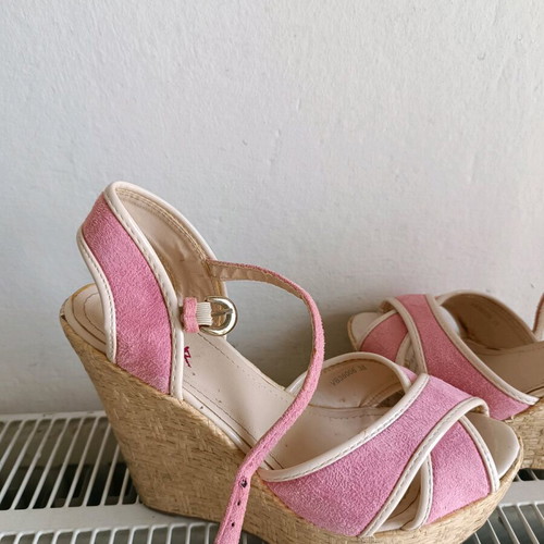 Platform shoes size 38 pink suede like new